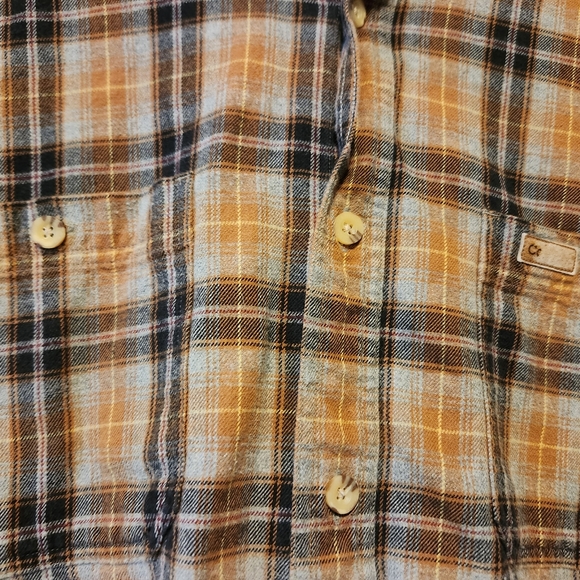 Carhartt plaid flannel button up shirt Size Medium - Picture 2 of 5